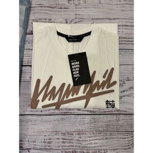 Flag nor Fail NWT Unisex Static OG Tee in White/Brown Size Small